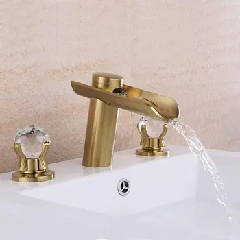 Высококачественный латунный смеситель для раковины с водопадом в ванной комнате, ручки с 2 кристаллами, широко распространенный смеситель для раковины с 3 отверстиями, кран для холодной и горячей воды